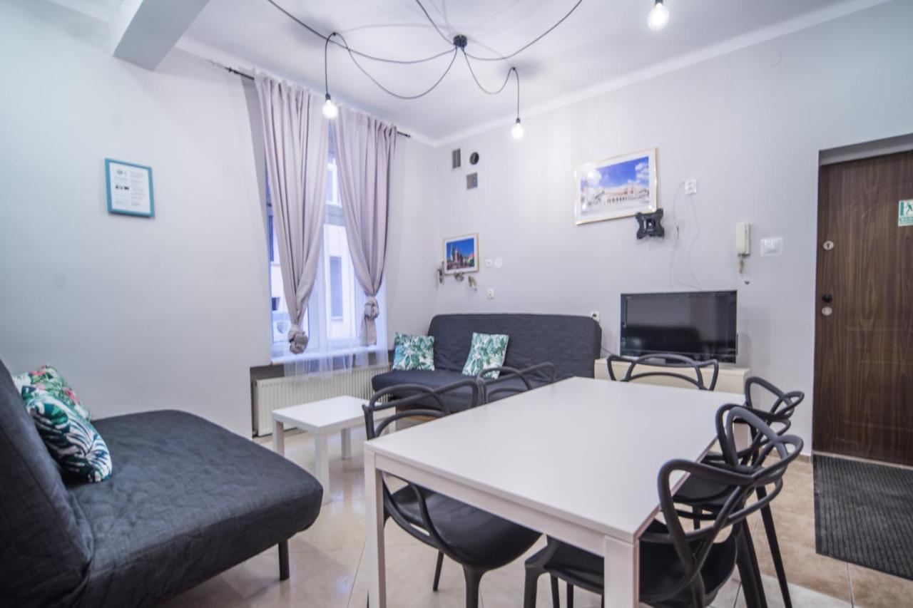 Apartamenty Amber Kraków Exteriör bild
